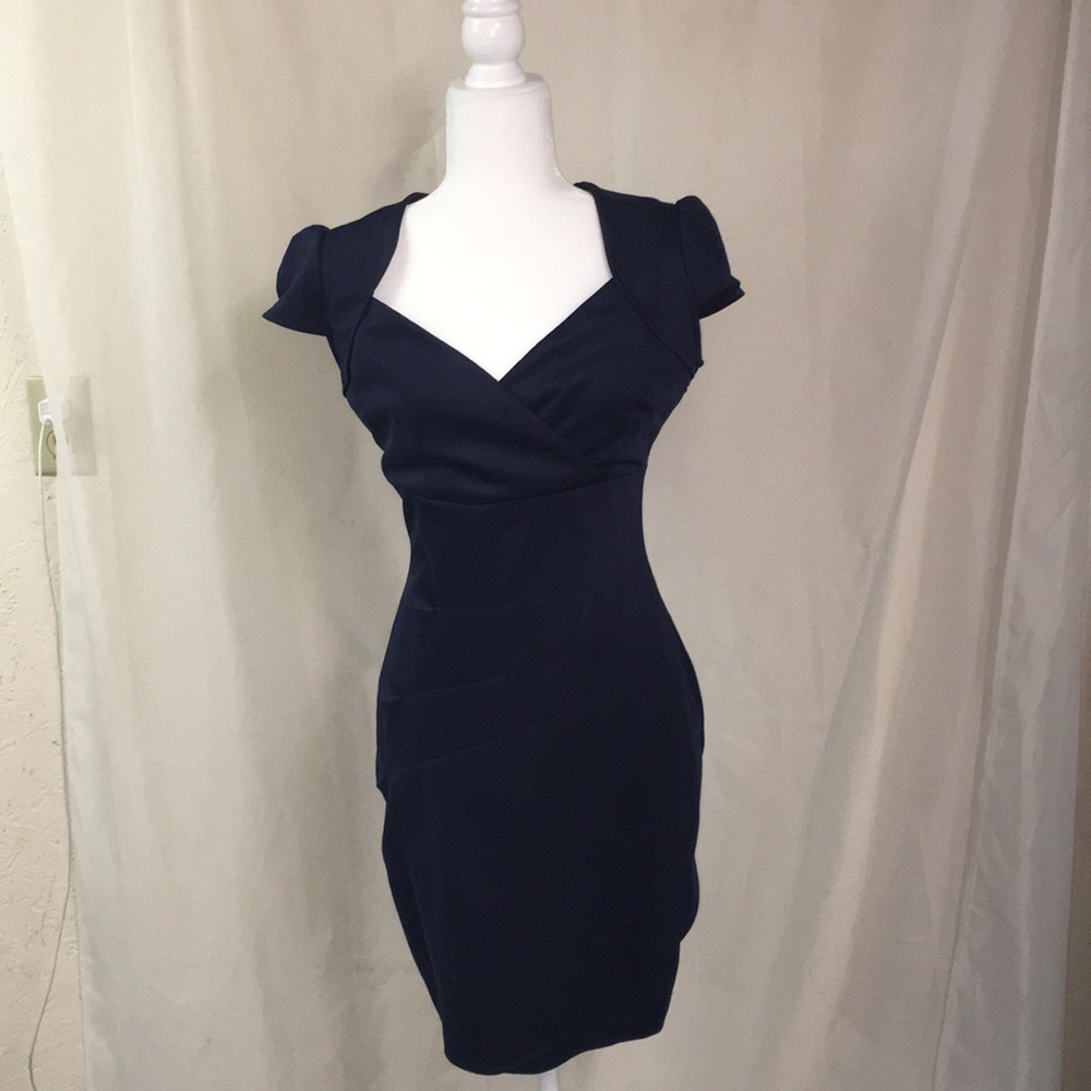 GUESS blue cap sleeve cocktail dress size 8